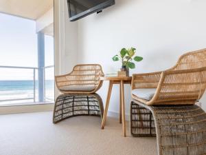 Bayview Beachfront Apartment