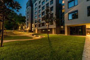 Bratislava center, river front, private parking included