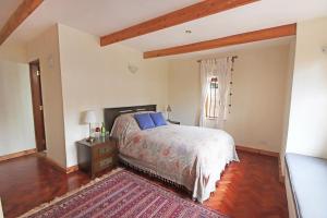 Olesamara Collection