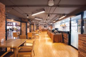 Xen Hotel Nakhon Pathom - SHA PLUS