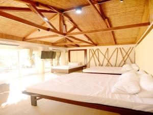 Kaiyana Boracay Beach Resort