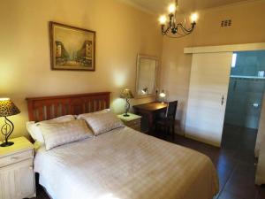 Gansbaai Central Accommodation Sleeps 2 adults