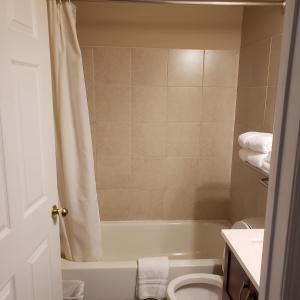Shemron Suites Hotel