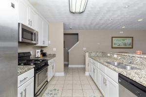 Water Front Delight On The Bay Home