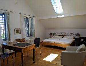 Viesu māja Rooms-Zimmer Neihauzene pie Reinfalles Šveice