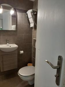 Hotels Hotel Bellevue Cannes : photos des chambres