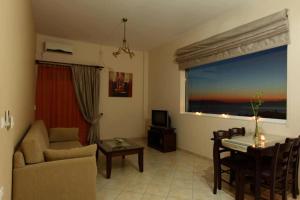 Pantheon Hotel & Suites