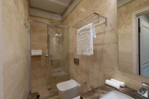 Leonardo - Deluxe King Suite with Duomo View