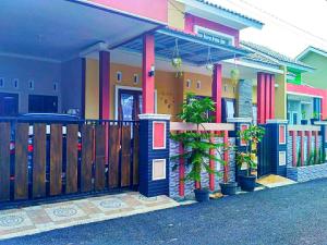 ANAMI Homestay & Guest House Cilacap