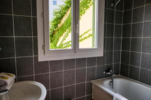 Hotels Au Saint Roch - Hotel et Jardin : photos des chambres