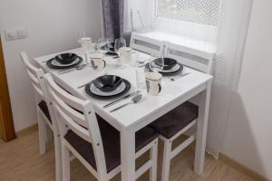 Comfortable Bed, 10 min walk to center