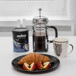 Comfortable Bed, 10 min walk to center