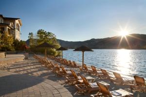 Oroville Osoyoos Border Crossing In Osoyoos Canada Wander