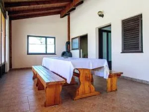 Cottage in Lovinac for 6 Person - Udbina