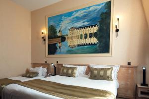 Family King Room room in Best Western Central Hotel