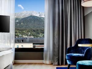 Double Room with Mountain View room in STAGE 12 Hotel by Penz