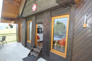 B&B / Chambres d'hotes Le Petit Chalet-Leard : photos des chambres