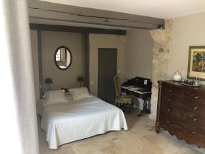 Hotels Chateau d'Arpaillargues les Collectionneurs : photos des chambres