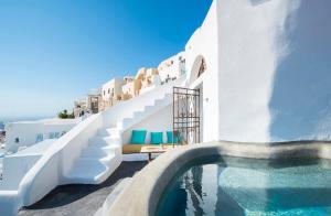 Sophia Luxury Suites Santorini Greece