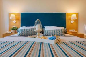 Dolphin Bay Family Beach Resort Syros Greece