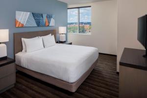 Hyatt House Augusta Downtown