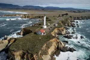 Point Arena Lighthouse - Point Arena