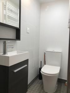Appartements Perfect Relaxation - Paris Antony : Appartement - Vue sur Jardin