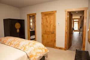 12A Sun Vail Condo