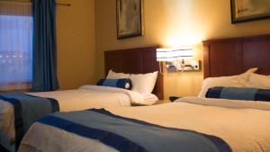 Double Room with Two Double Beds - Non-Smoking room in Rodeway Inn & Suites Nampa