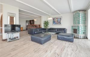 Lovely Home In Fur With Kitchen