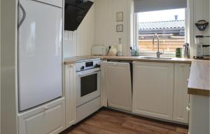 Awesome Home In Esbjerg V With Wifi