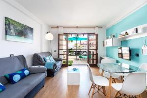 Golden Mile Las Americas