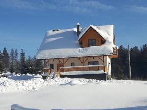 Apartament z kominkiem i wanną