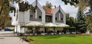 Parkova - pokoje hotelowe - Zweilinden