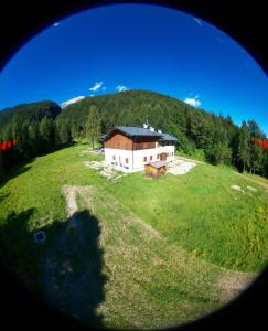 Chata CASA MASSAROUL Forni di Sopra Itálie