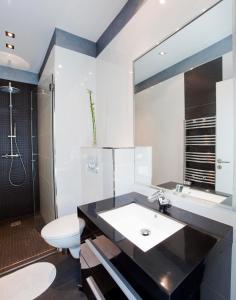 Residence du Louvre - Apartments - Prime location Palais & Croisette - Luxury Stay by LRA Cannes