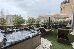 Appartements Residence du Louvre - Apartments - Prime location Palais & Croisette - Luxury Stay by LRA Cannes : photos des chambres