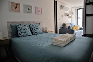 NEW! Colorful and central (9 min-walk to main station)