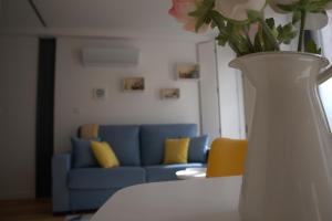NEW! Colorful and central (9 min-walk to main station)