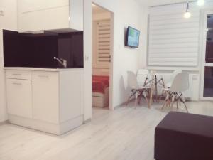 Apartament ul Mlynowa i parking podziemny