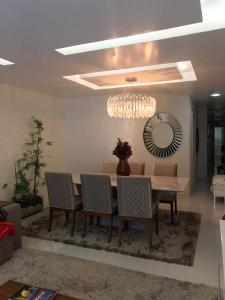 APARTAMENTO FRENTE A PRAÇA DAS AGUAS (PRAIA DO FORTE )