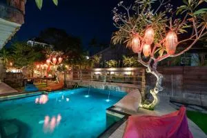 Good Cheer Hostel - Падангбай