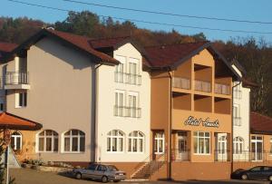 Hotel Amarilis