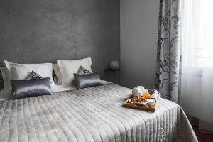 Appartements Residence du Louvre - Apartments - Prime location Palais & Croisette - Luxury Stay by LRA Cannes : photos des chambres