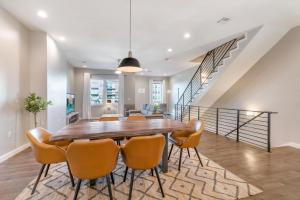 Fully-Furnished Townhouse with Luxury Amenities