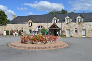 Hotels Au Relais Du Gue De Selle : photos des chambres