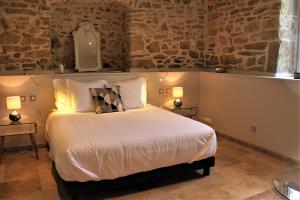 Hotels L'hotel du Couvent : Grande Chambre Double 