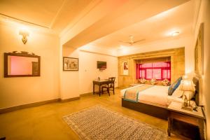 Hotel Radhika