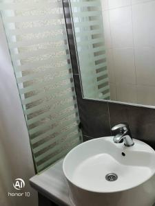 Hill Lofos Hotel