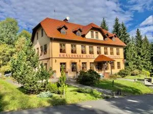 Horské ubytování Královský dvůr na Bílém potoce - Lam